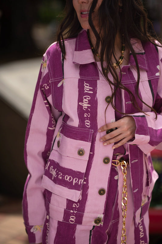 Chaqueta Denim Sabor a Flor – detalle estampado floral