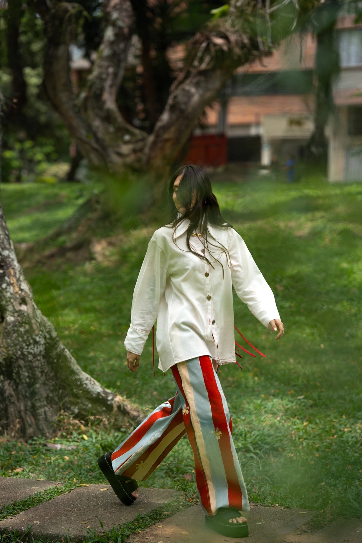 Pant Denim Ritual 2:00 PM – silueta amplia talle alto